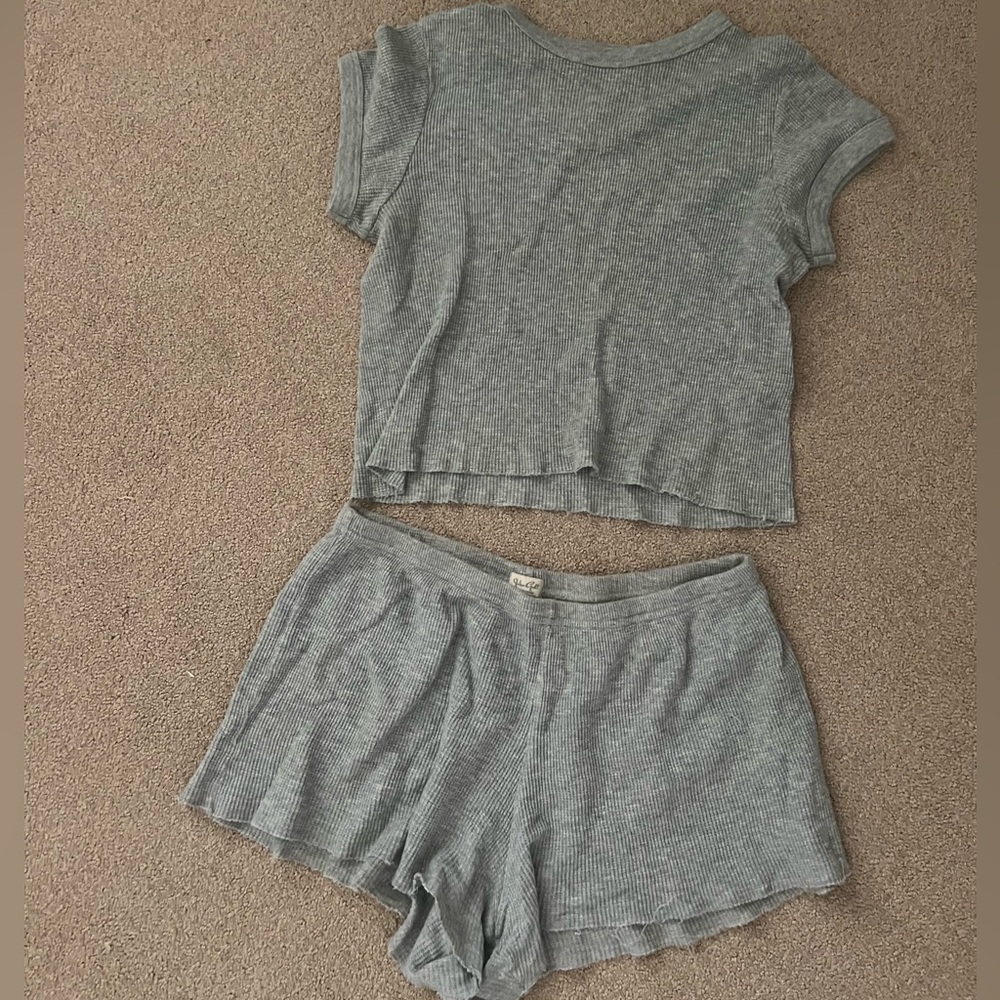 John Galt- Brandy Melville set gray